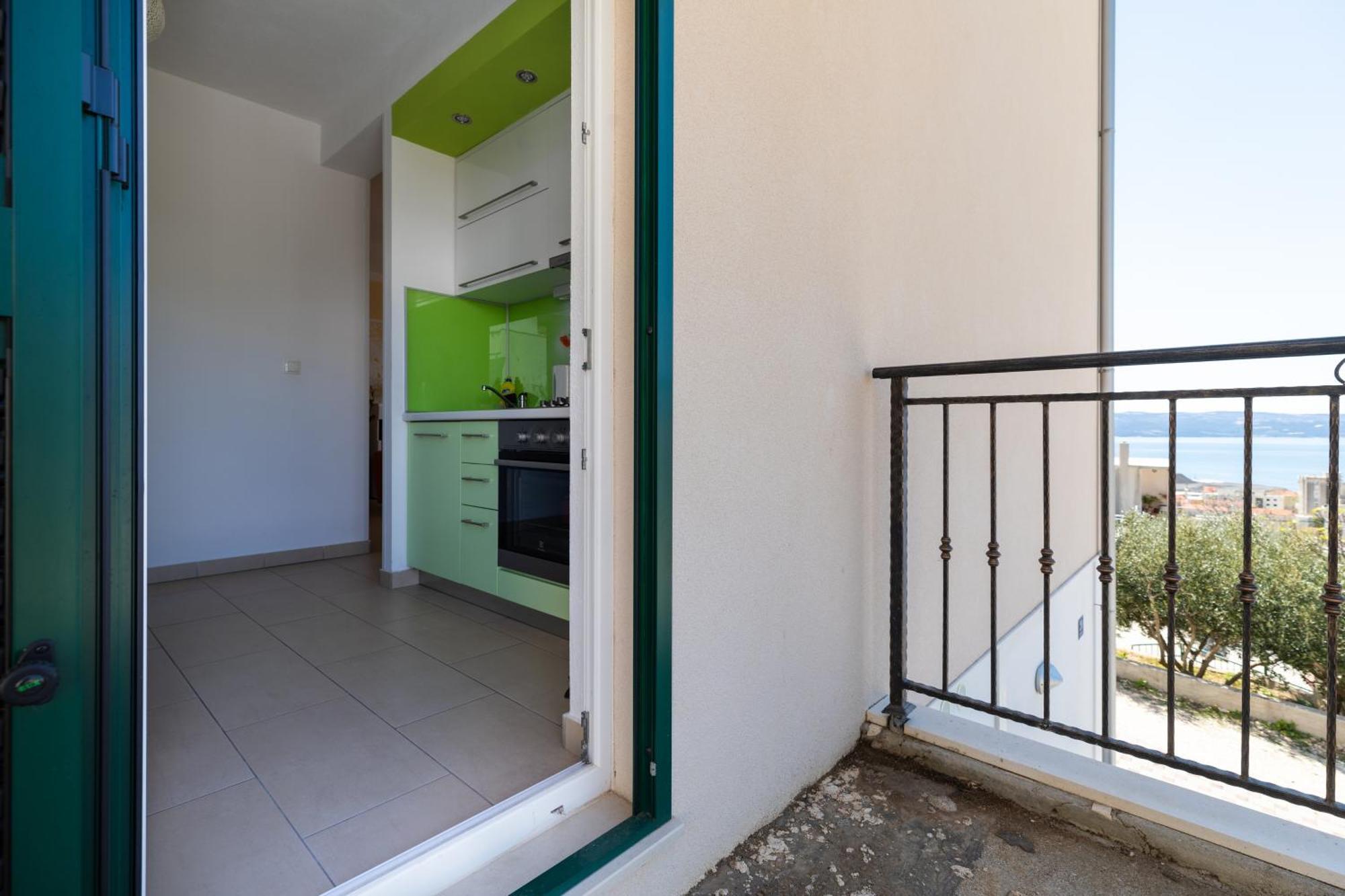 Apartments With A Parking Space Dugi Rat, Omis - 19516 객실 사진